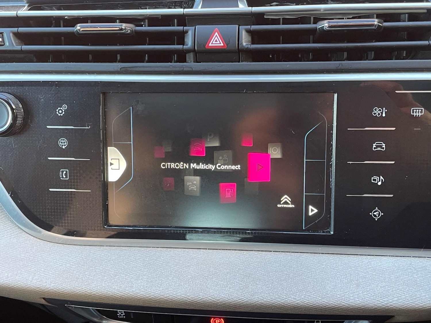 Used Citroen C4 Grand Picasso 2015 for sale - 76377974: Photo 38