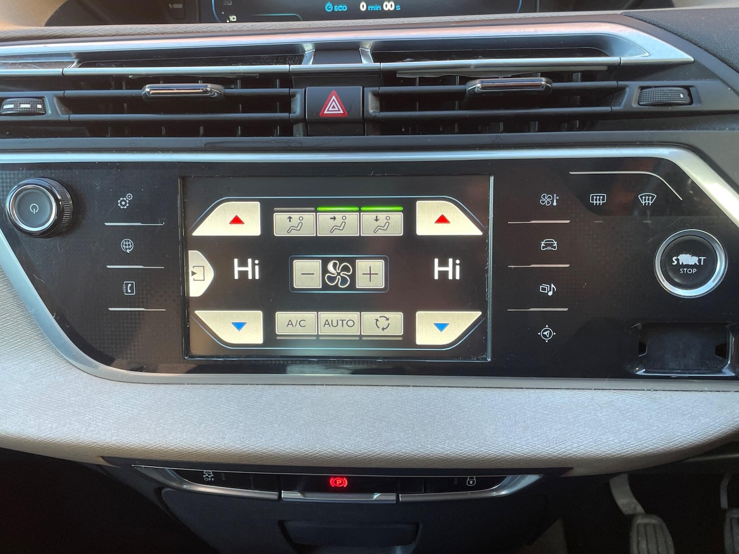 Used Citroen C4 Grand Picasso 2015 for sale - 76377974: Photo 41
