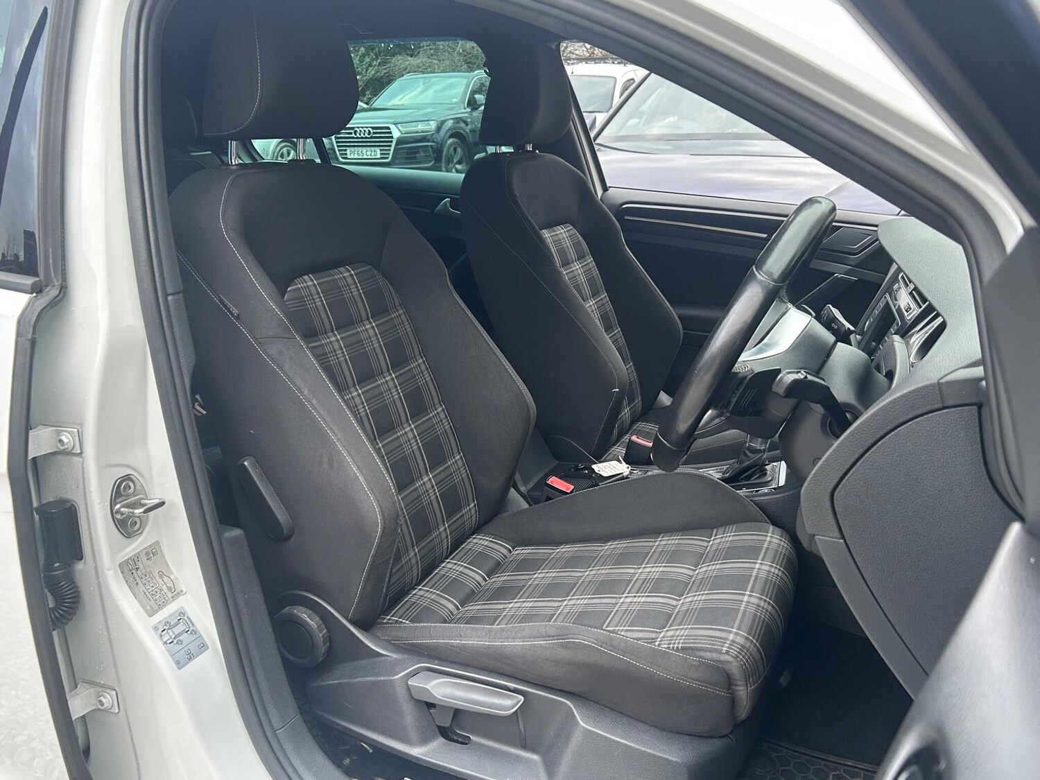 Used Volkswagen Golf for sale - 77496244: Photo 15