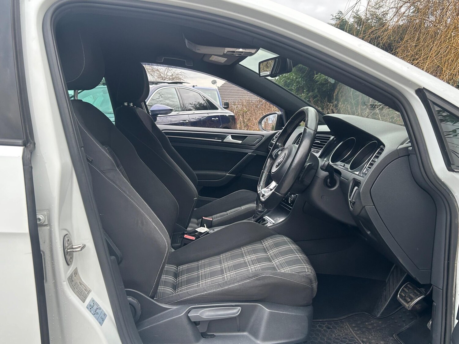 Used Volkswagen Golf for sale - 77496244: Photo 16