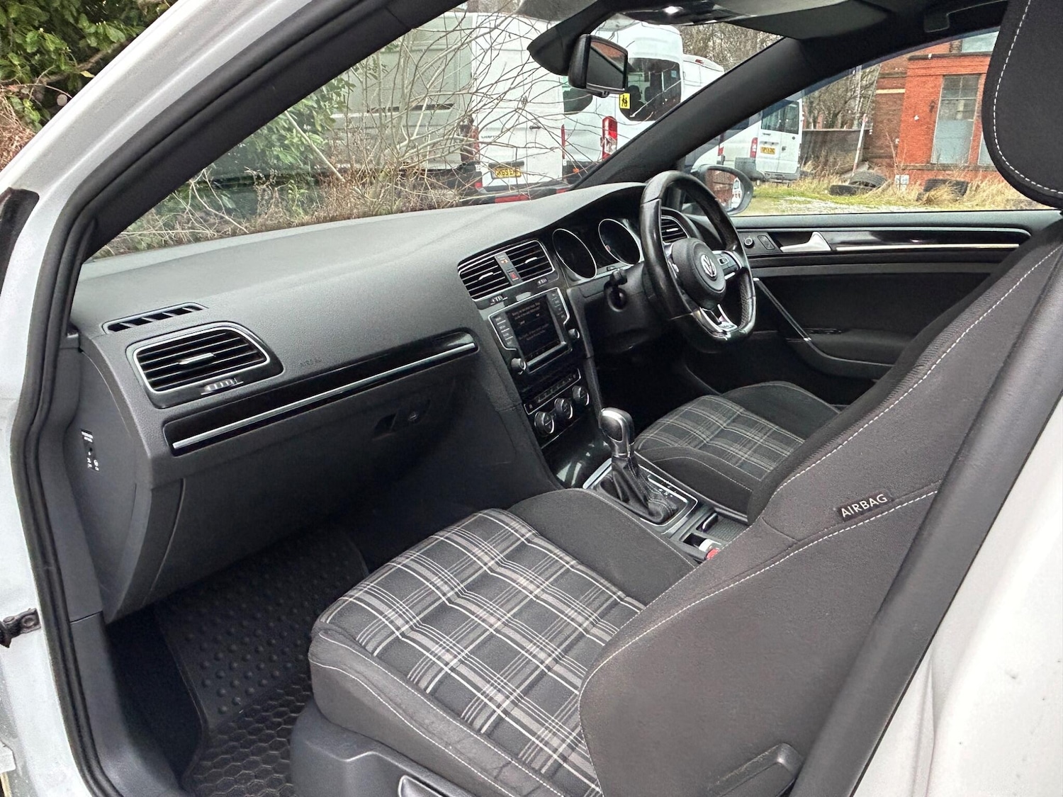 Used Volkswagen Golf for sale - 77496244: Photo 41