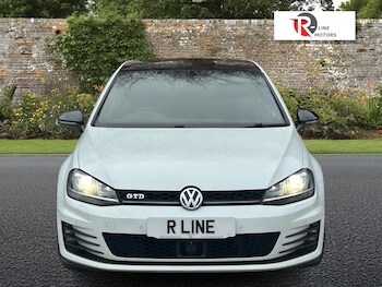 Used Volkswagen Golf 2015 for sale - 77496244: Photo
