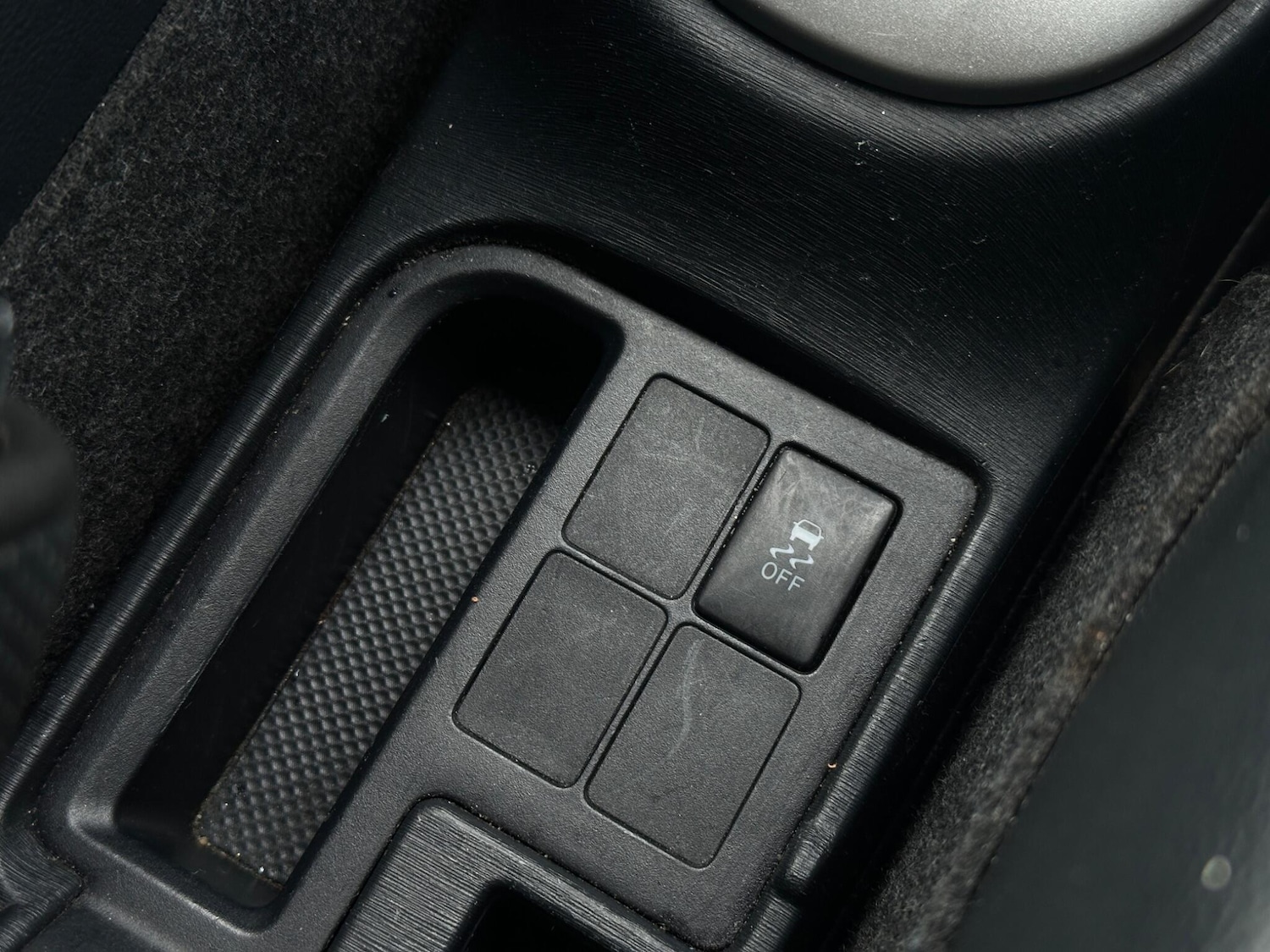 Used Toyota Yaris 2012 for sale - 76336291: Photo 38