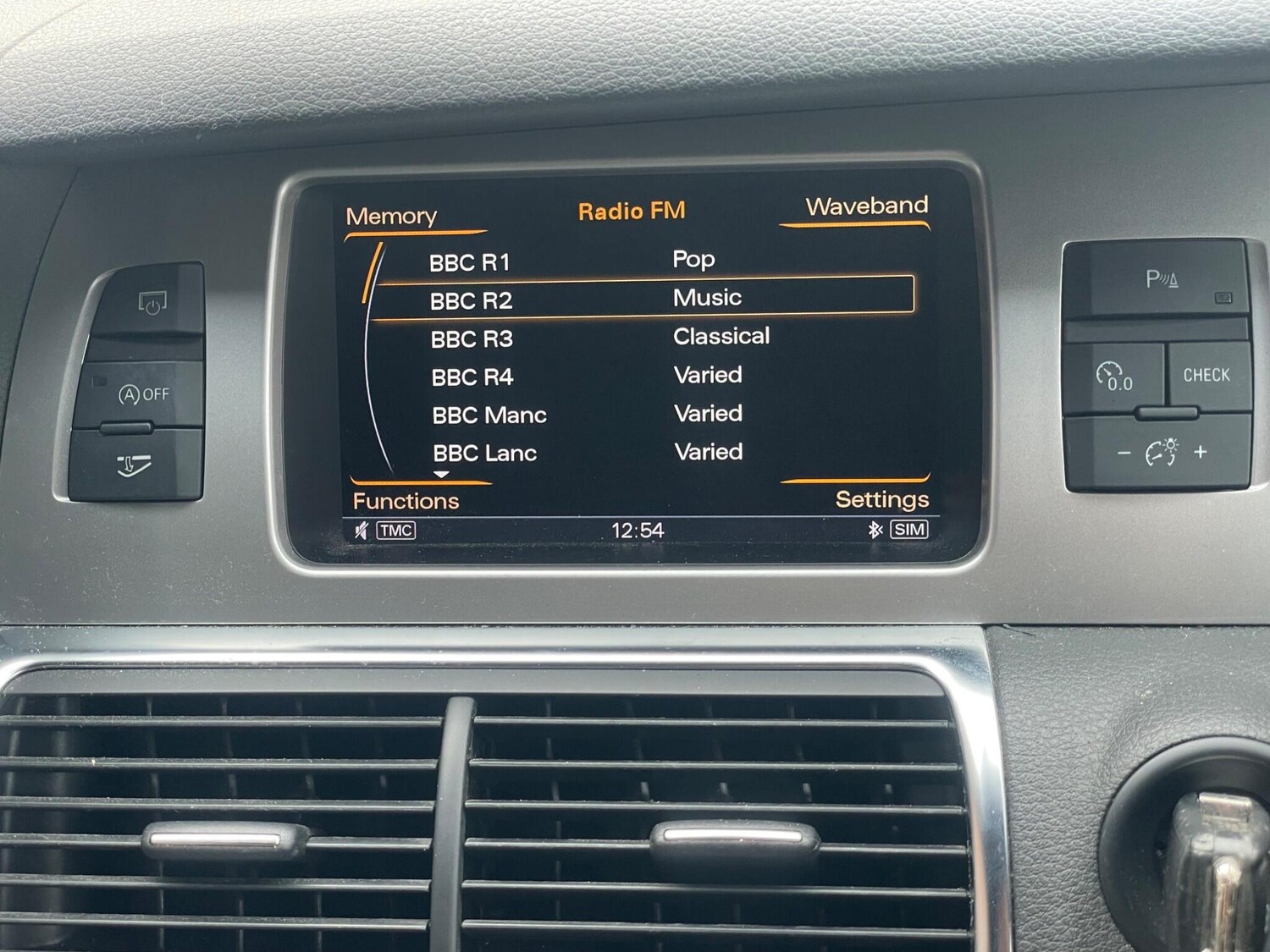 Used Audi Q7 2013 for sale - 76059693: Photo 37