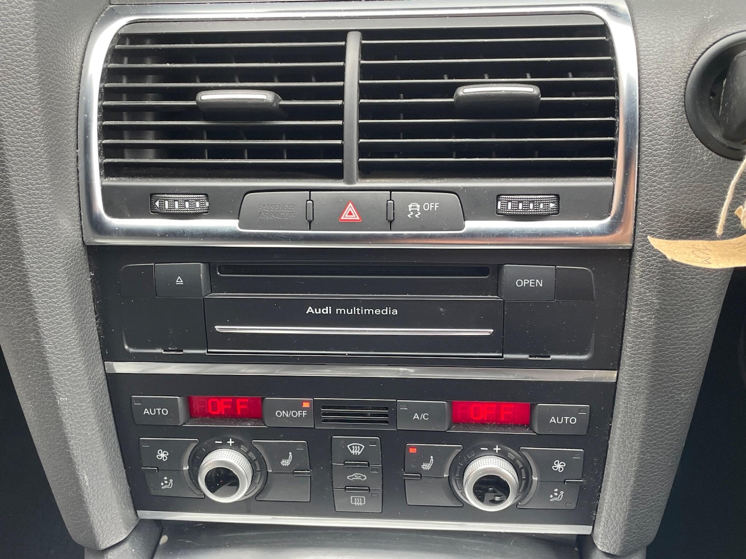 Used Audi Q7 2013 for sale - 76059693: Photo 38