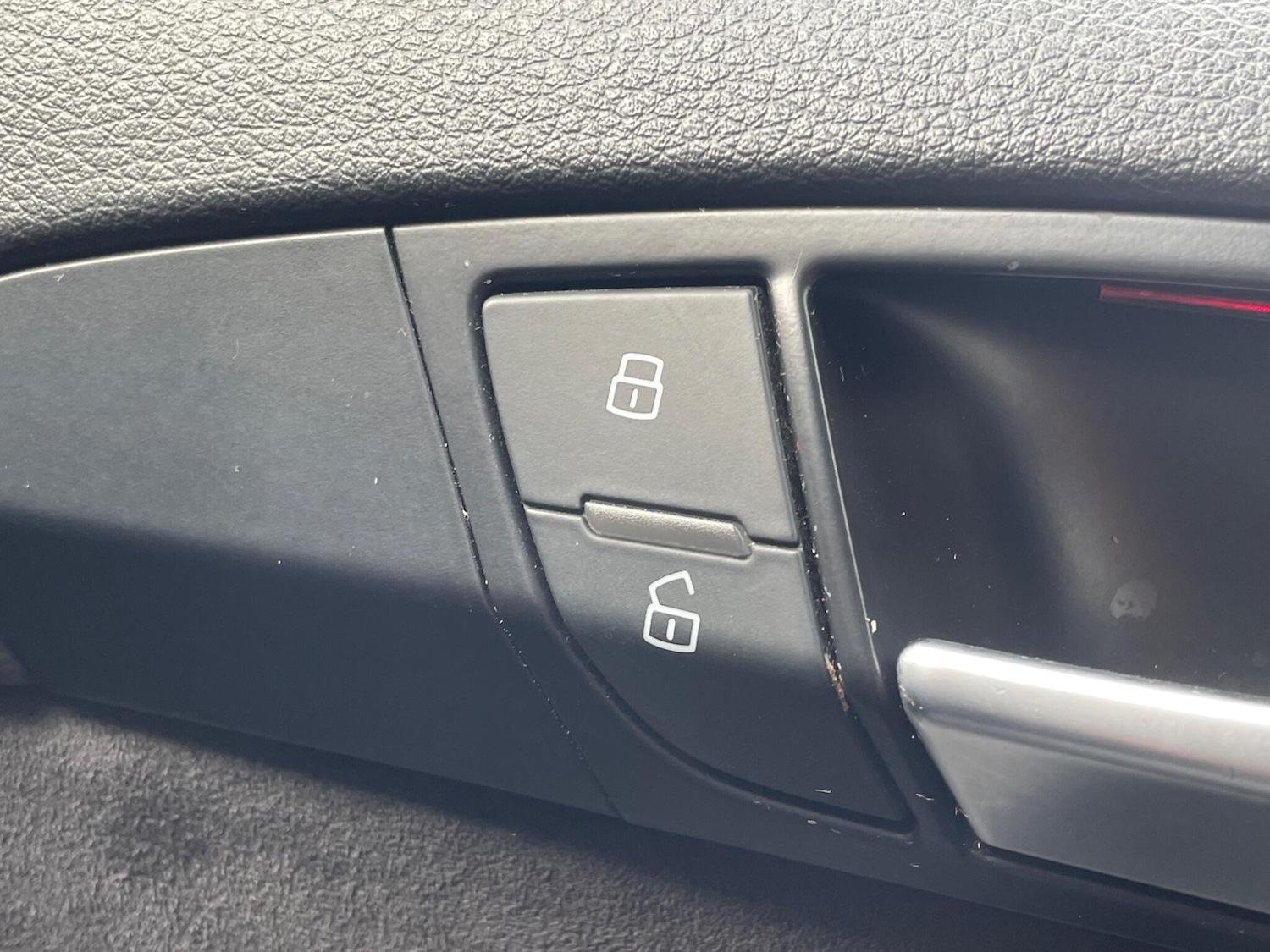 Used Audi Q7 2013 for sale - 76059693: Photo 40