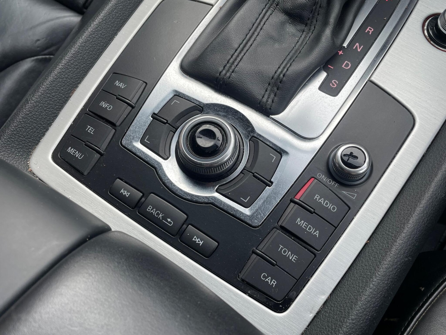 Used Audi Q7 2013 for sale - 76059693: Photo 41