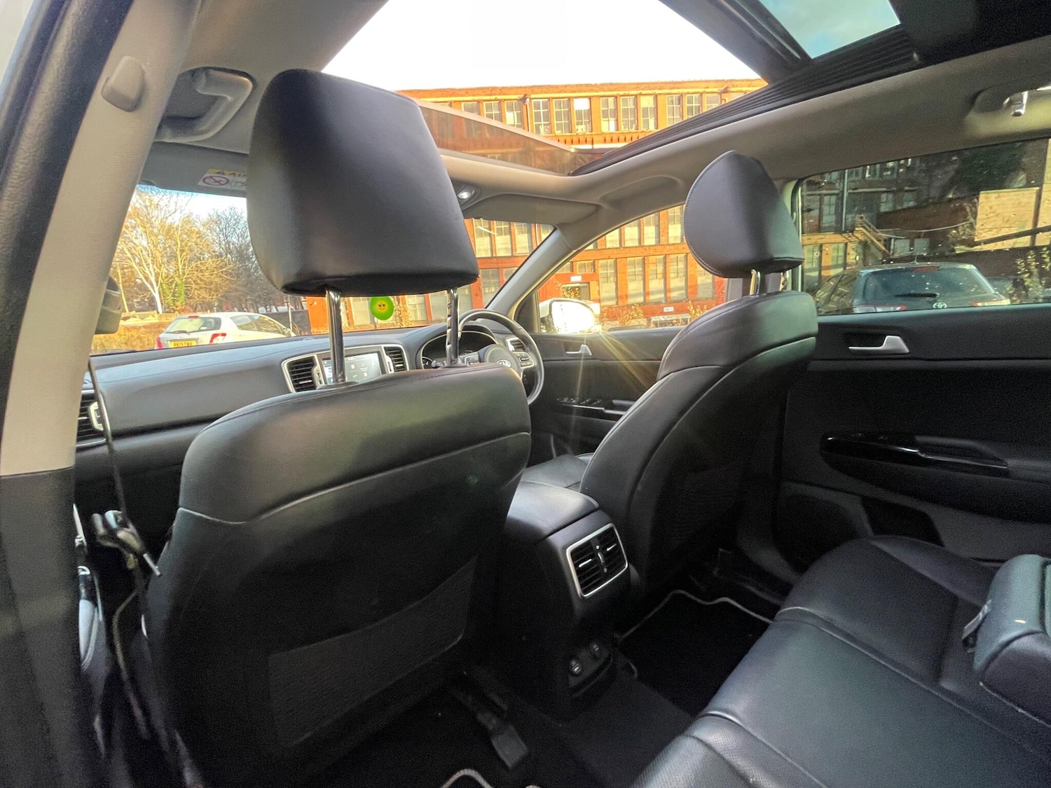 Used Kia Sportage 2017 for sale - 76572905: Photo 33