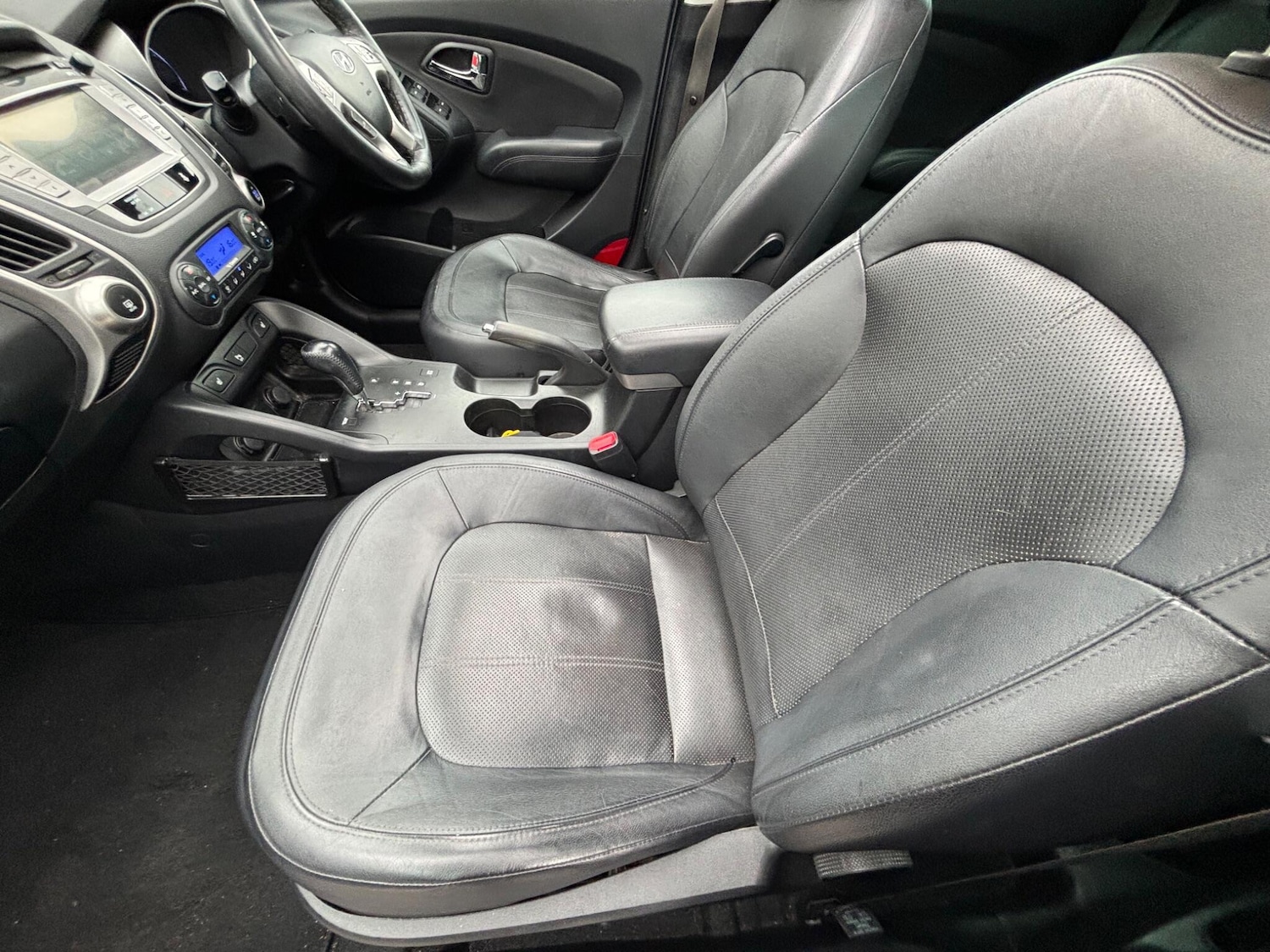 Used Hyundai Ix35 2012 for sale - 78100189: Photo 27