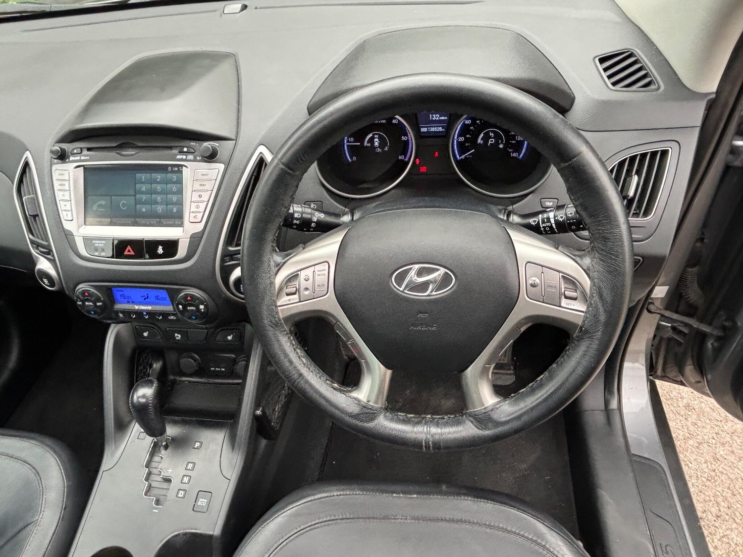 Used Hyundai Ix35 2012 for sale - 78100189: Photo 30