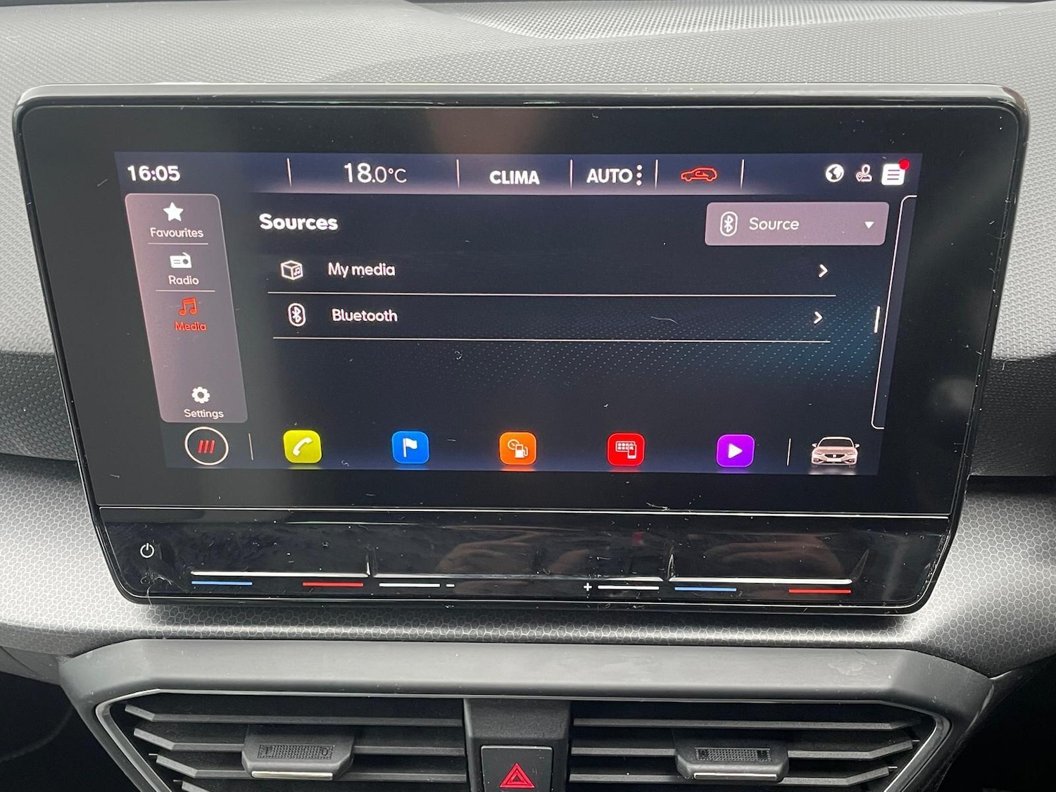 Used SEAT Leon 2021 for sale - 76992040: Photo 35