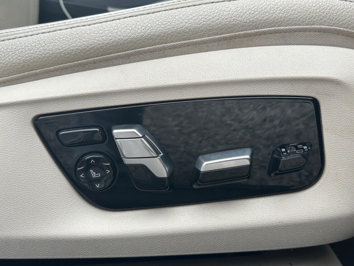 Used BMW 5 Series for sale - 77683730: Photo 33