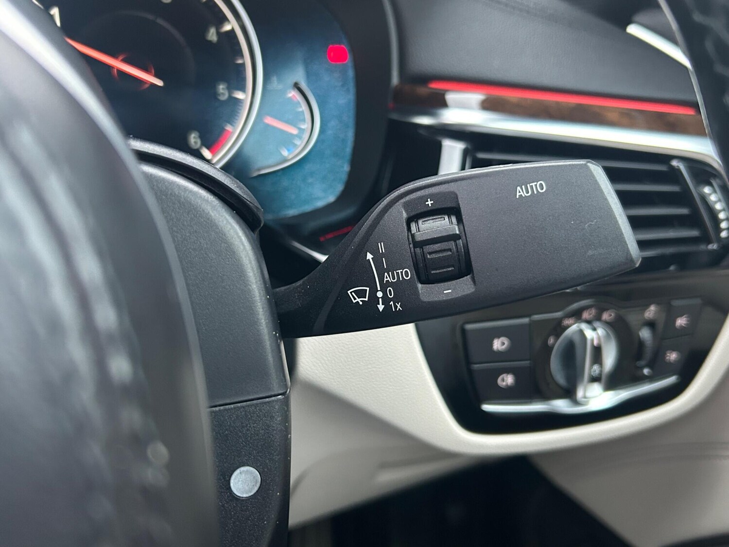 Used BMW 5 Series for sale - 77683730: Photo 61