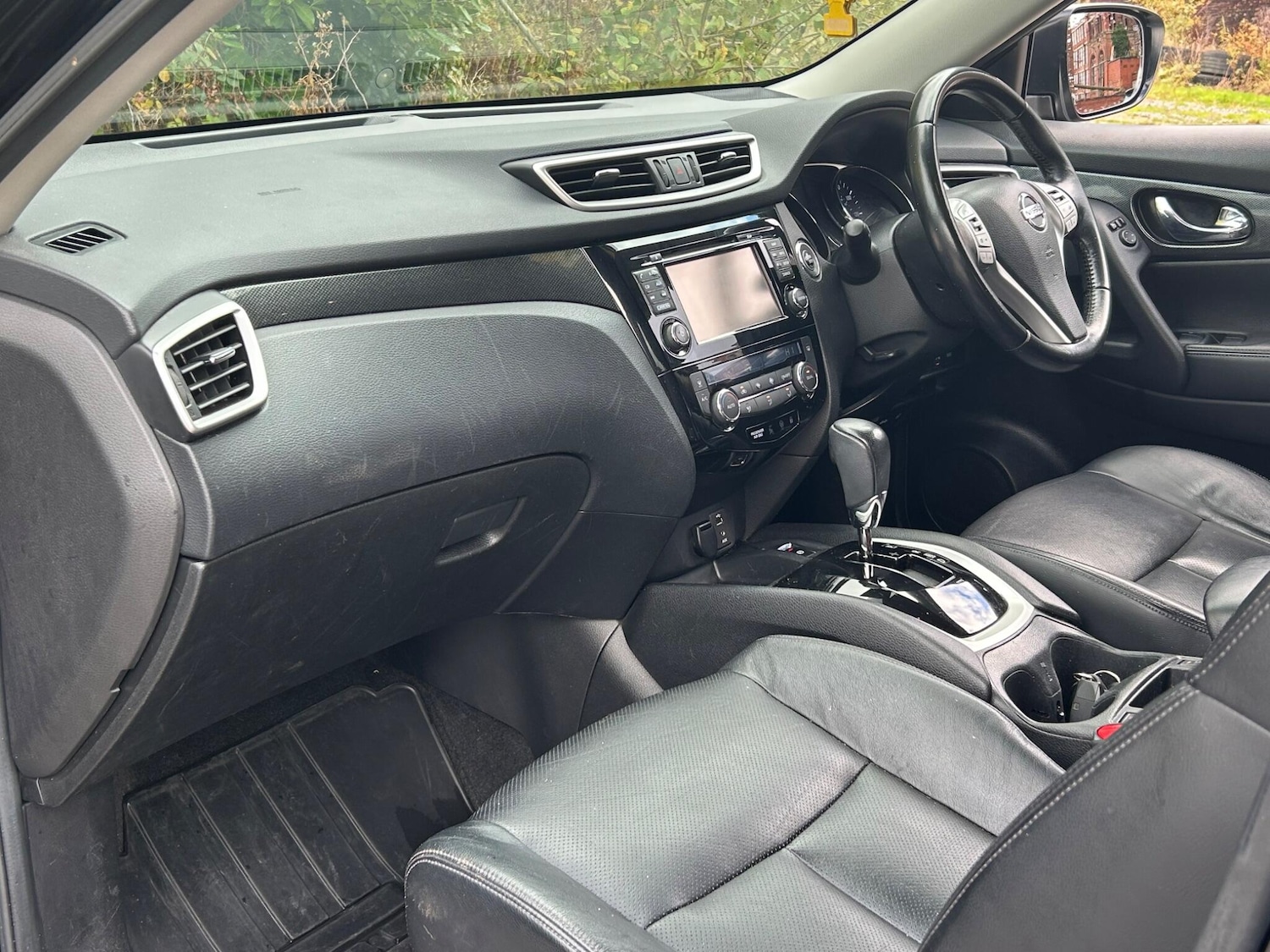 Used Nissan X-Trail 2016 for sale - 76425235: Photo 25