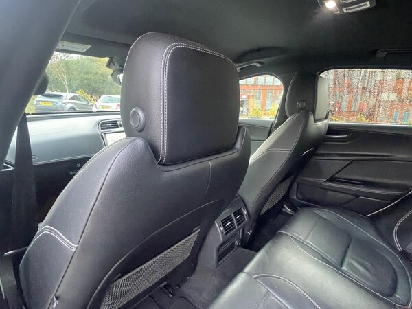 Used Jaguar XE 2018 for sale - 76306750: Photo 26