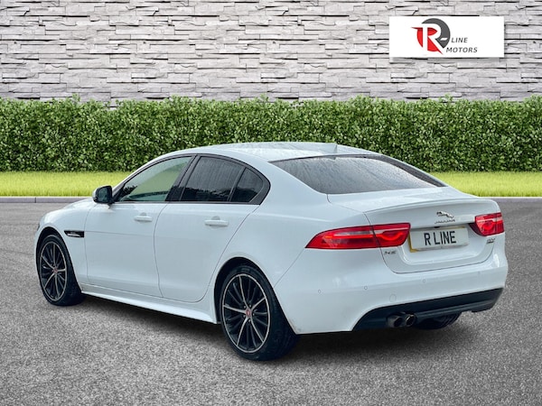 Used Jaguar XE 2018 for sale - 76306750: Photo 8