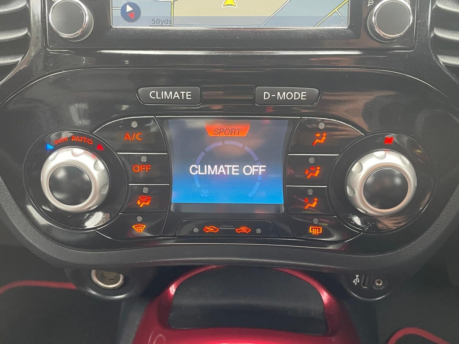 Used Nissan Juke 2015 for sale - 76189358: Photo 27