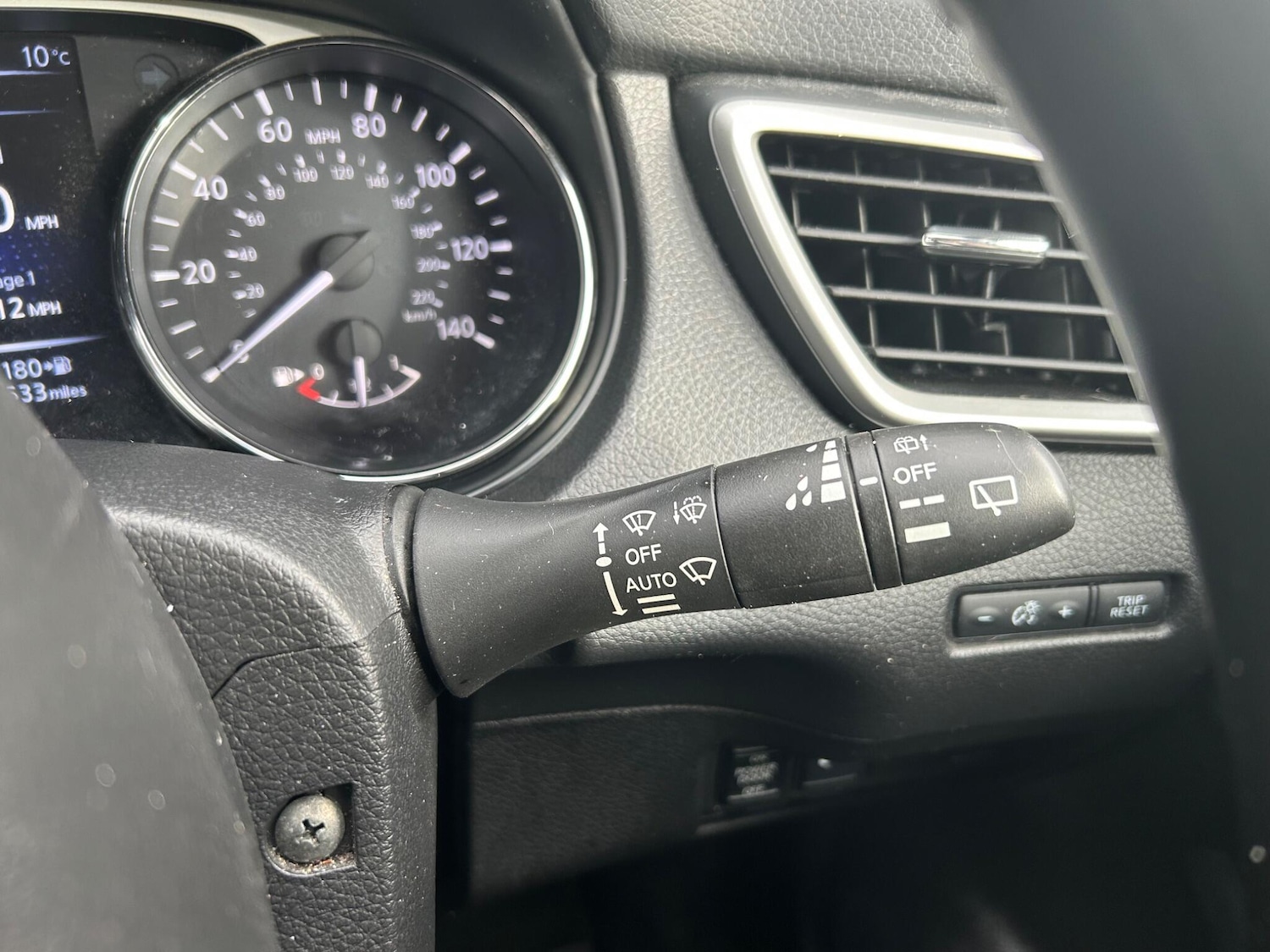 Used Nissan X-Trail 2016 for sale - 76991617: Photo 36