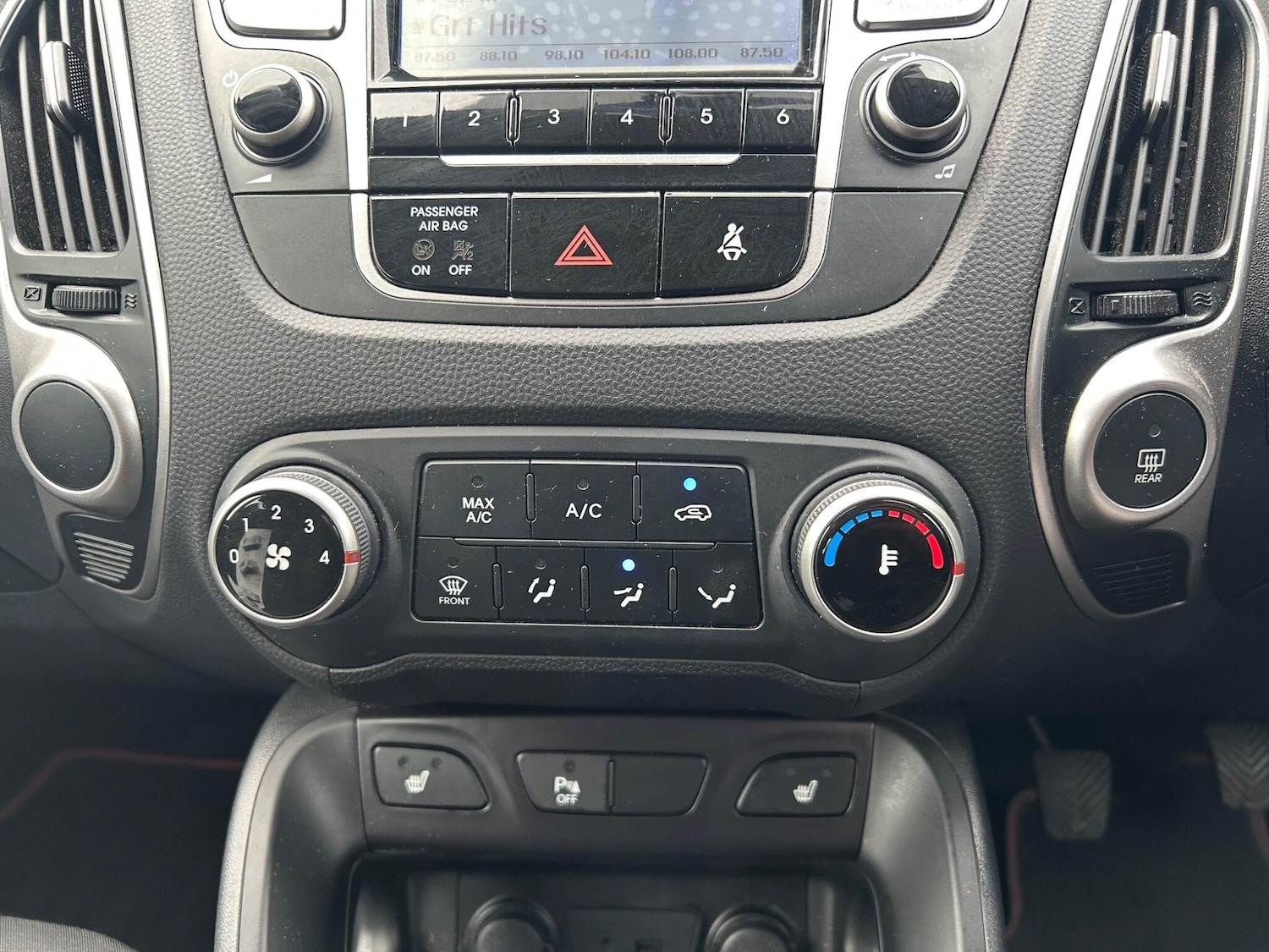 Used Hyundai Ix35 2012 for sale - 77279415: Photo 41