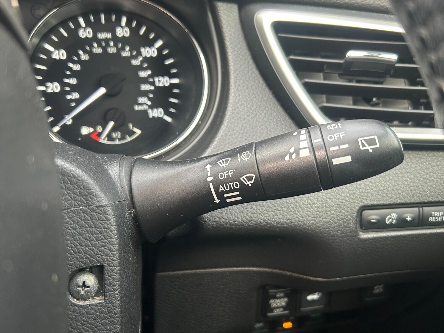 Used Nissan X-Trail 2014 for sale - 77468601: Photo 56