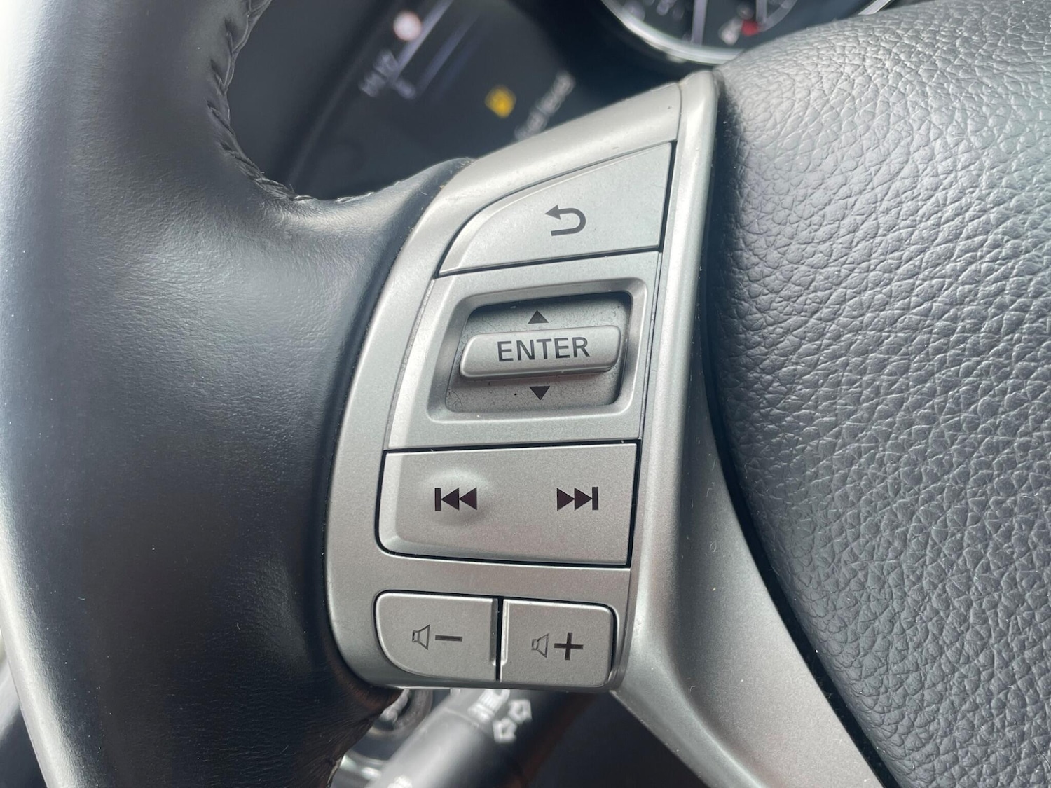 Used Nissan Qashqai 2014 for sale - 76825057: Photo 28