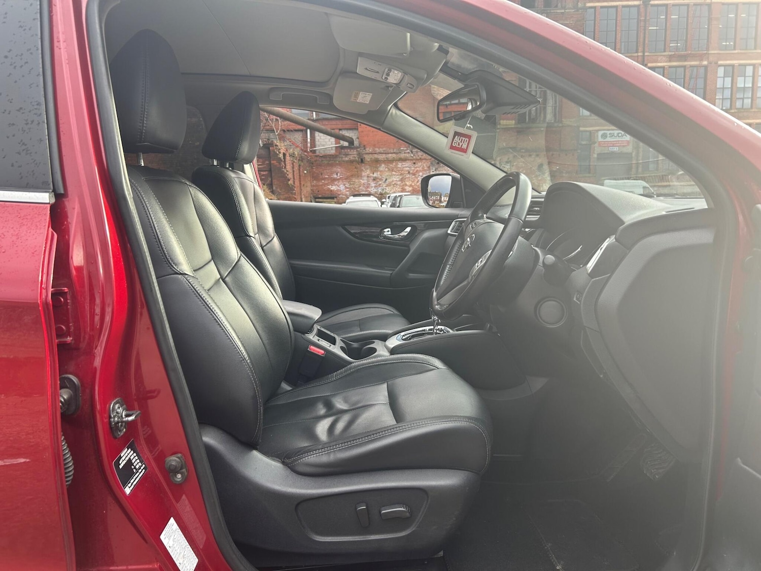 Used Nissan Qashqai 2017 for sale - 76689713: Photo 12