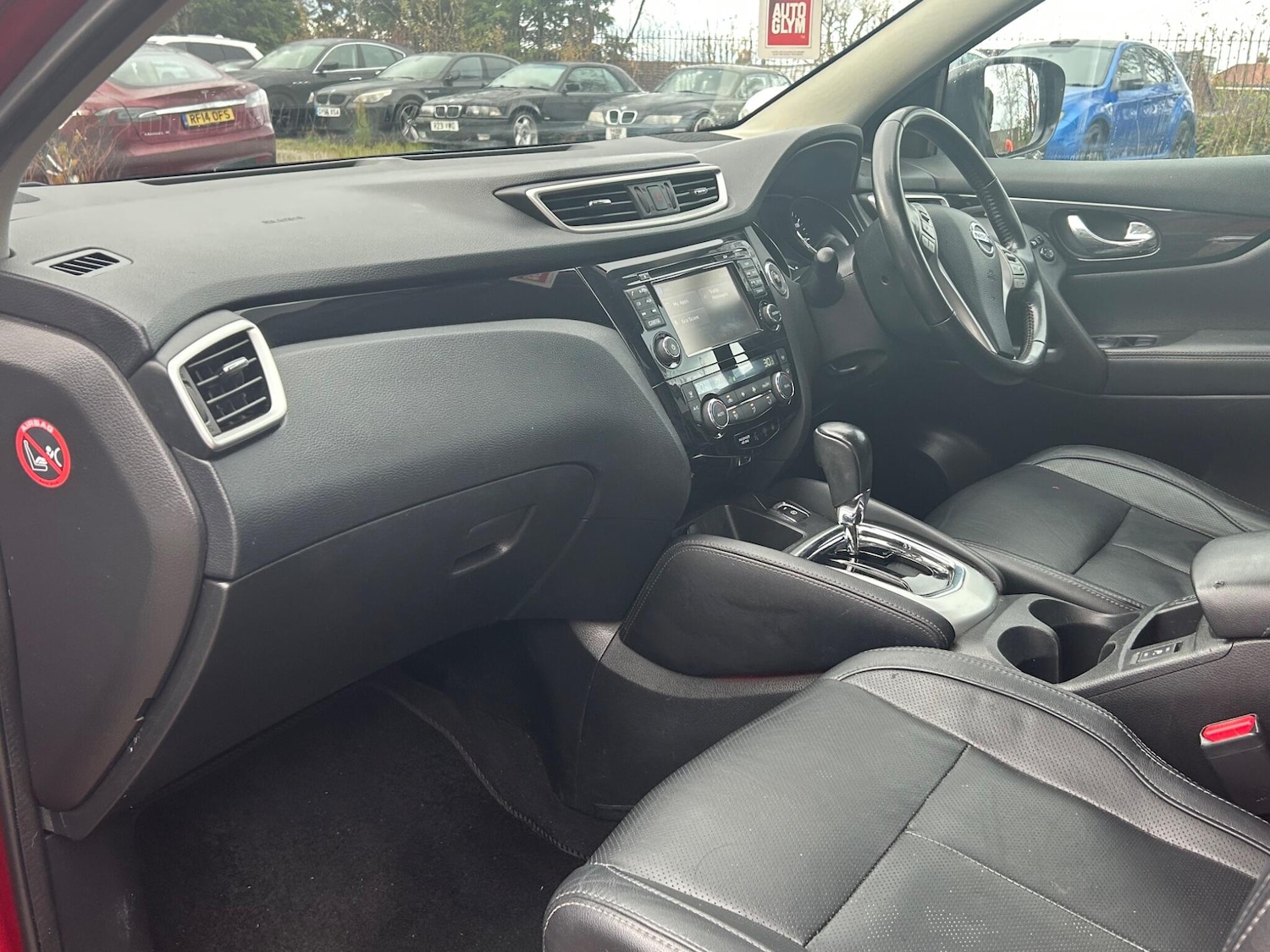 Used Nissan Qashqai 2017 for sale - 76689713: Photo 15