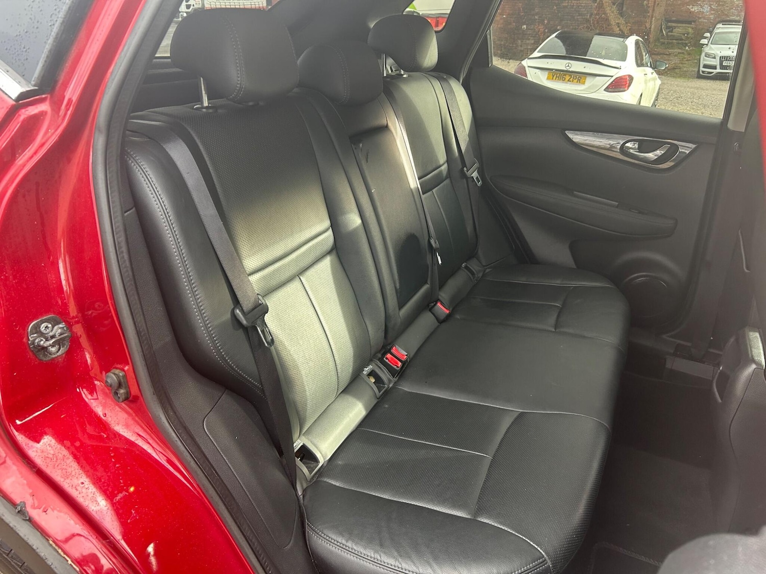 Used Nissan Qashqai 2017 for sale - 76689713: Photo 33