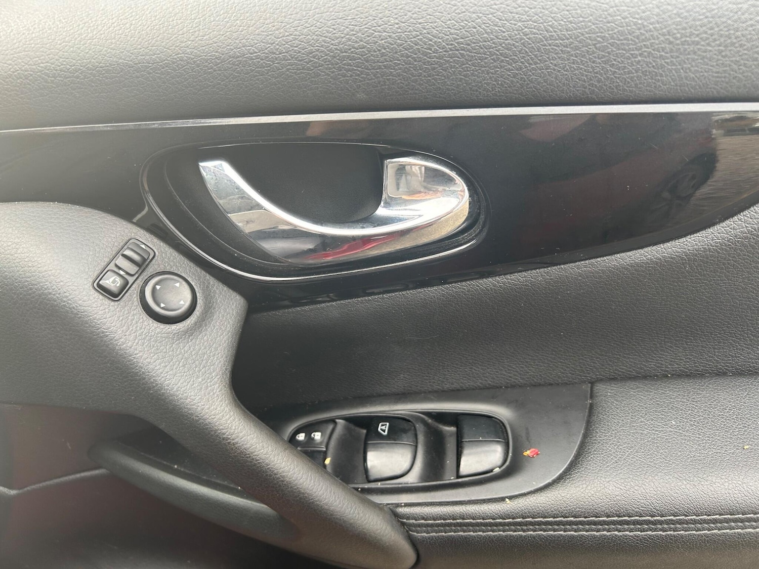 Used Nissan Qashqai 2017 for sale - 76689713: Photo 47