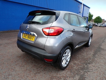 Used Renault Captur 2015 for sale - 79085370: Photo