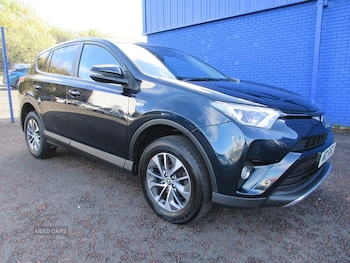 2017 - 2.5 VVT-i Hybrid Business Ed Plus TSS 5dr CVT 2WD
