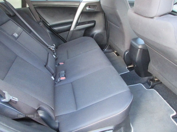 Used Toyota RAV4 2017 for sale - 76378136: Photo 27