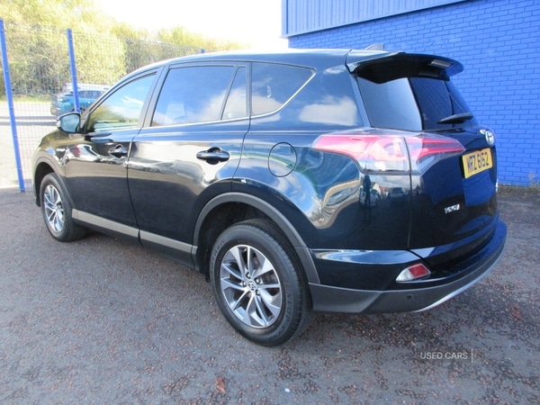 Used Toyota RAV4 2017 for sale - 76378136: Photo 6