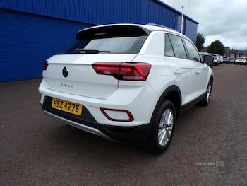 Used Volkswagen T-Roc 2023 for sale - 79727561: Photo