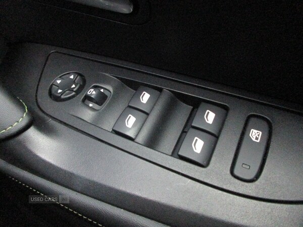 Used Peugeot 2008 2023 for sale - 76899829: Photo 26