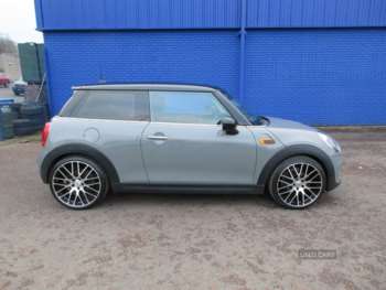 Used MINI Hatch 2017 for sale - 73752117: Photo