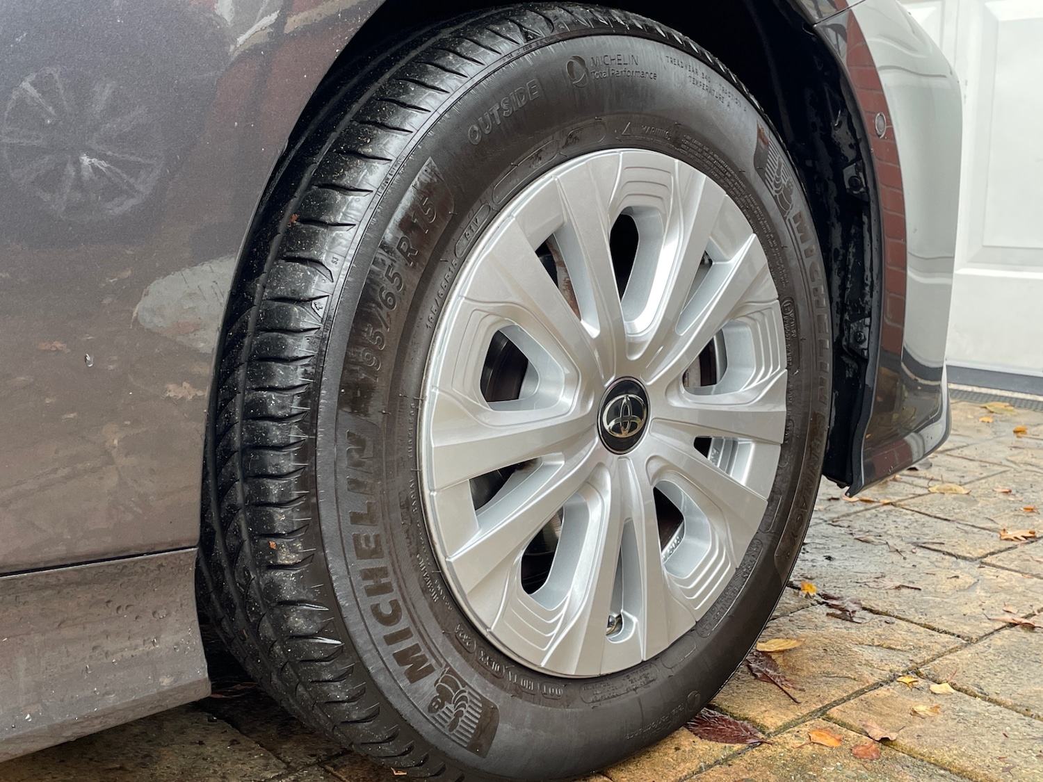 Used Toyota Prius 2019 for sale - 76571316: Photo 9