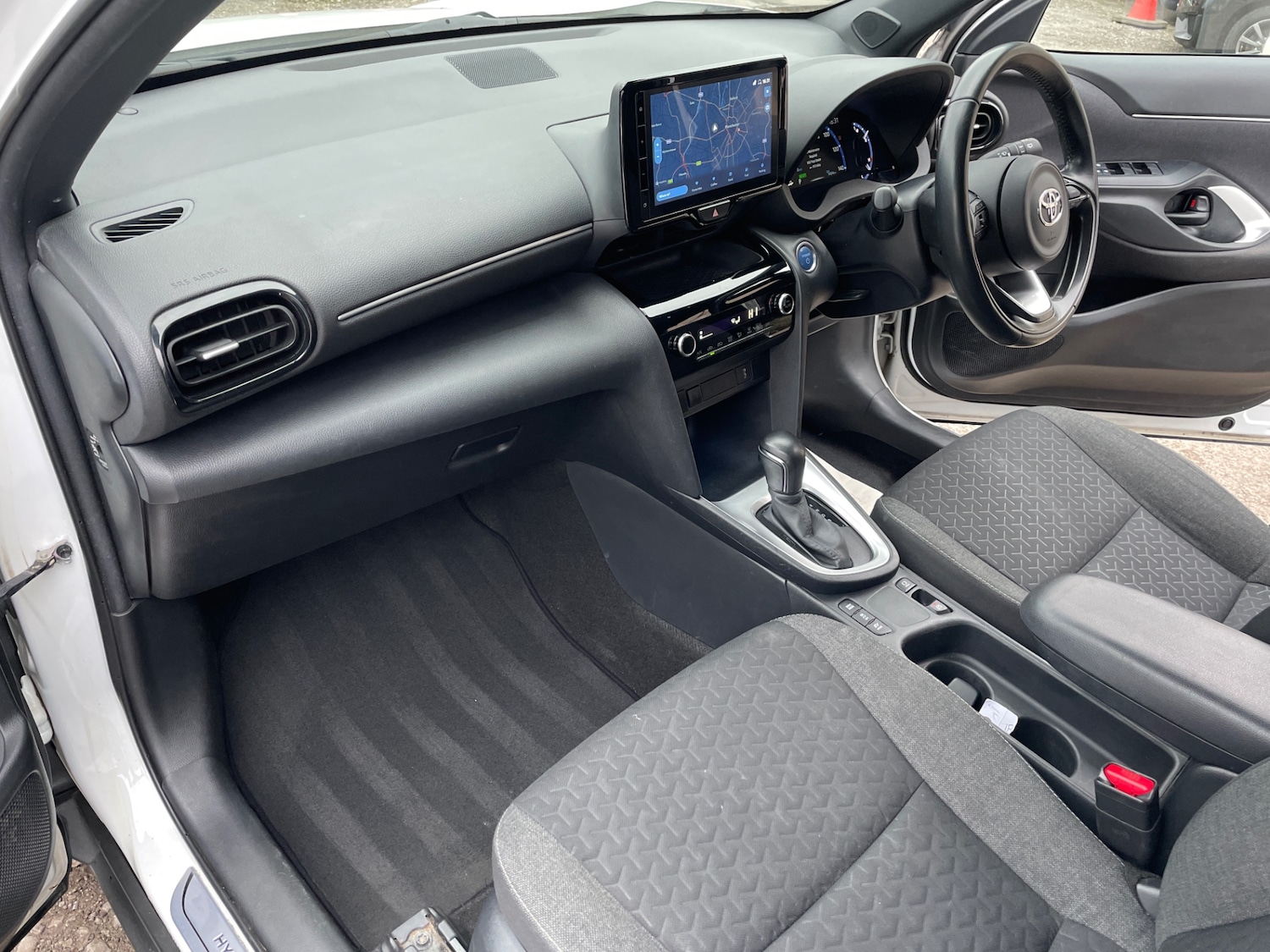 Used Toyota Yaris Cross 2023 for sale - 77790686: Photo 9