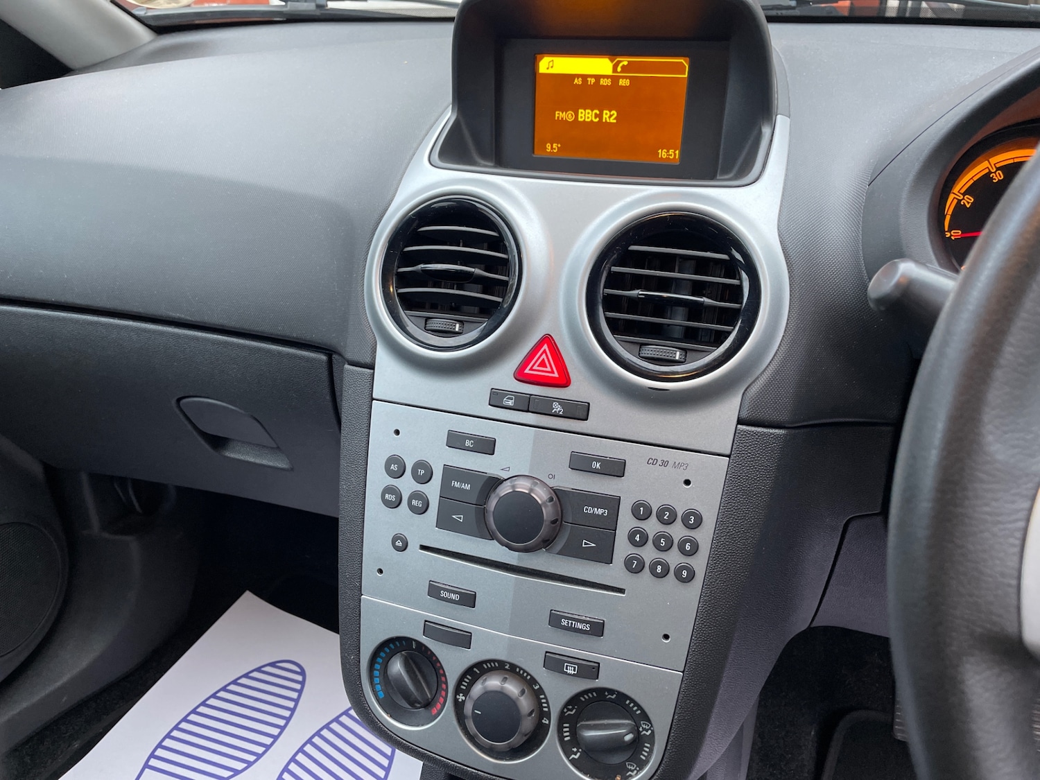 Used Vauxhall Corsa 2012 for sale - 76437124: Photo 12