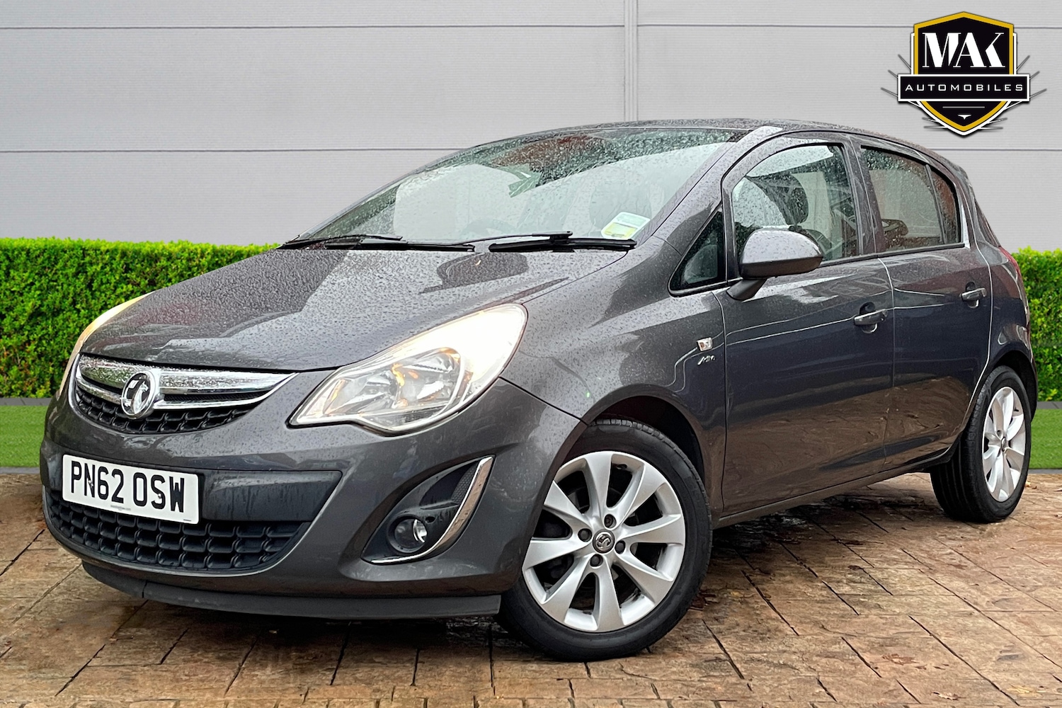 Used Vauxhall Corsa 2012 for sale - 76437124: Photo 3