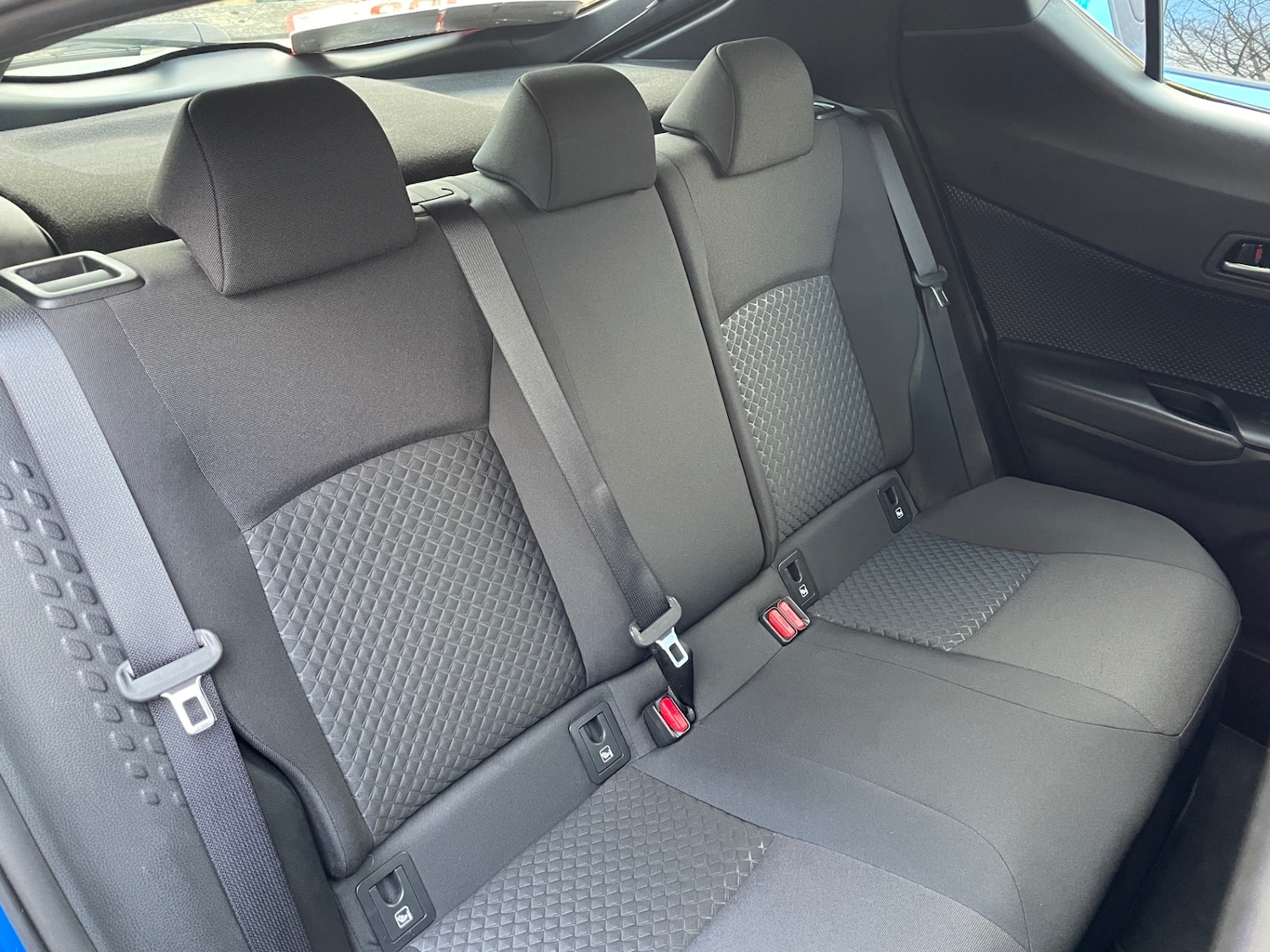 Used Toyota C-HR 2021 for sale - 77019056: Photo 12