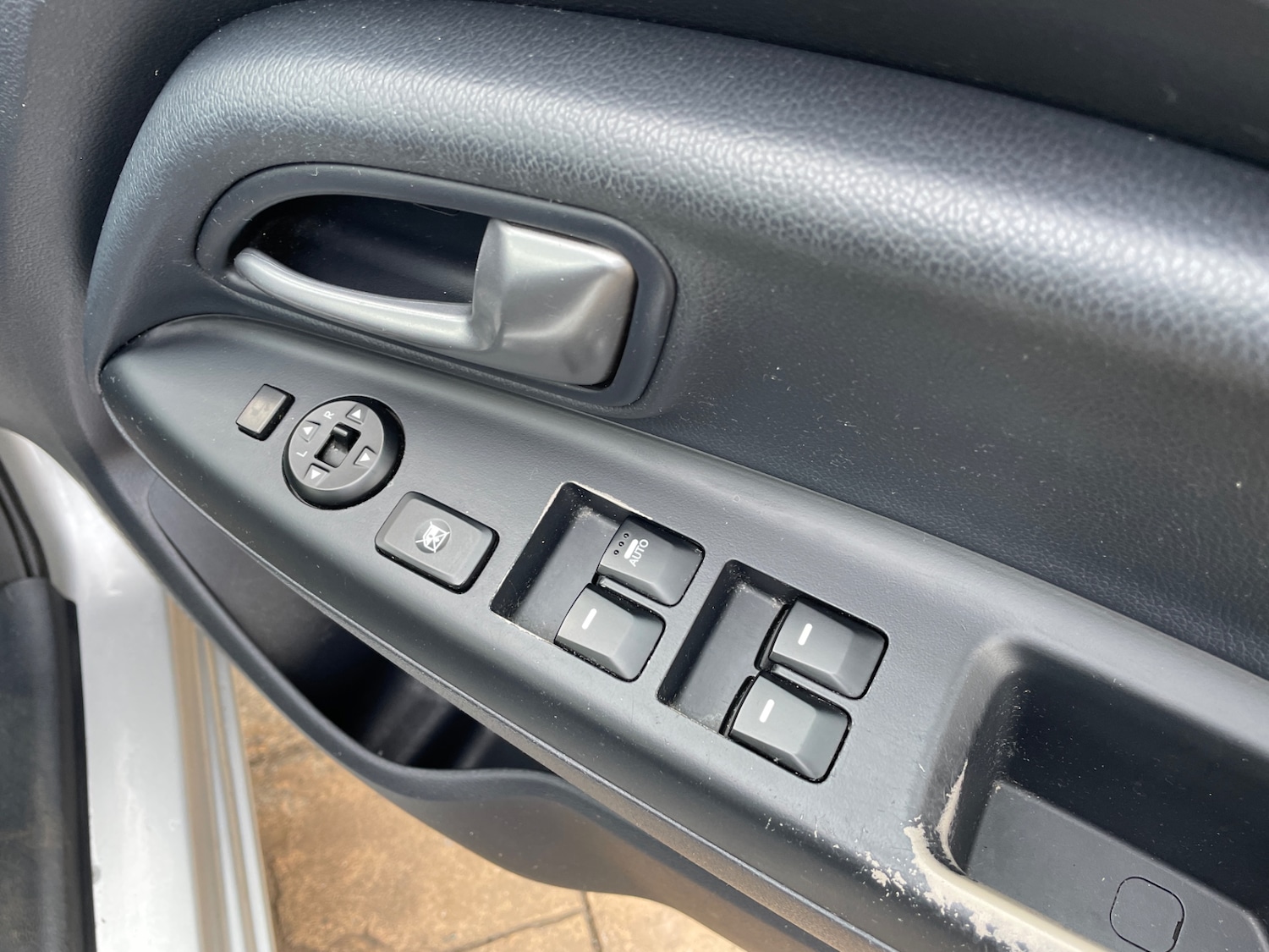 Used Kia Rio 2013 for sale - 77637345: Photo 16