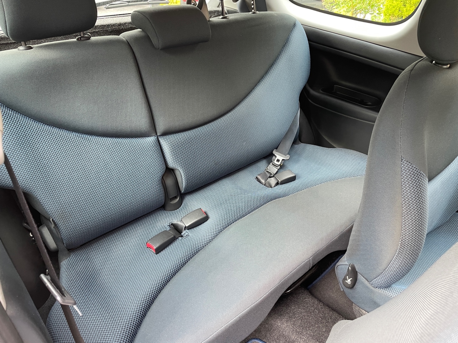 Used Toyota Yaris 2005 for sale - 76287150: Photo 13