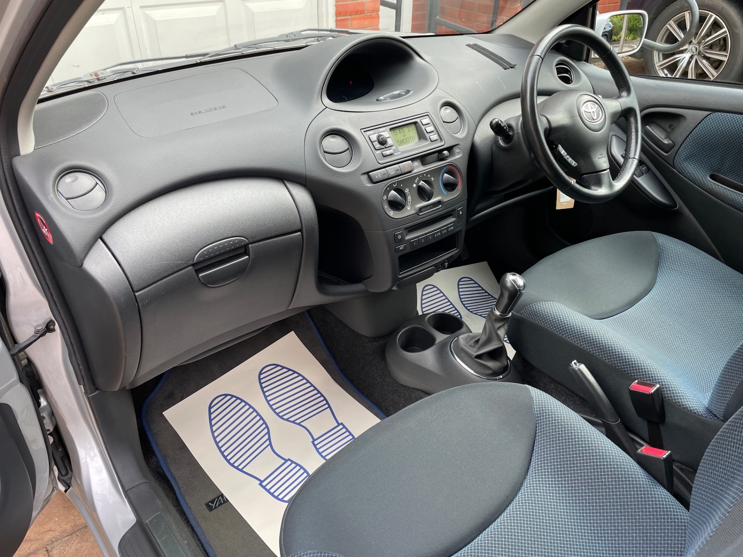 Used Toyota Yaris 2005 for sale - 76287150: Photo 8