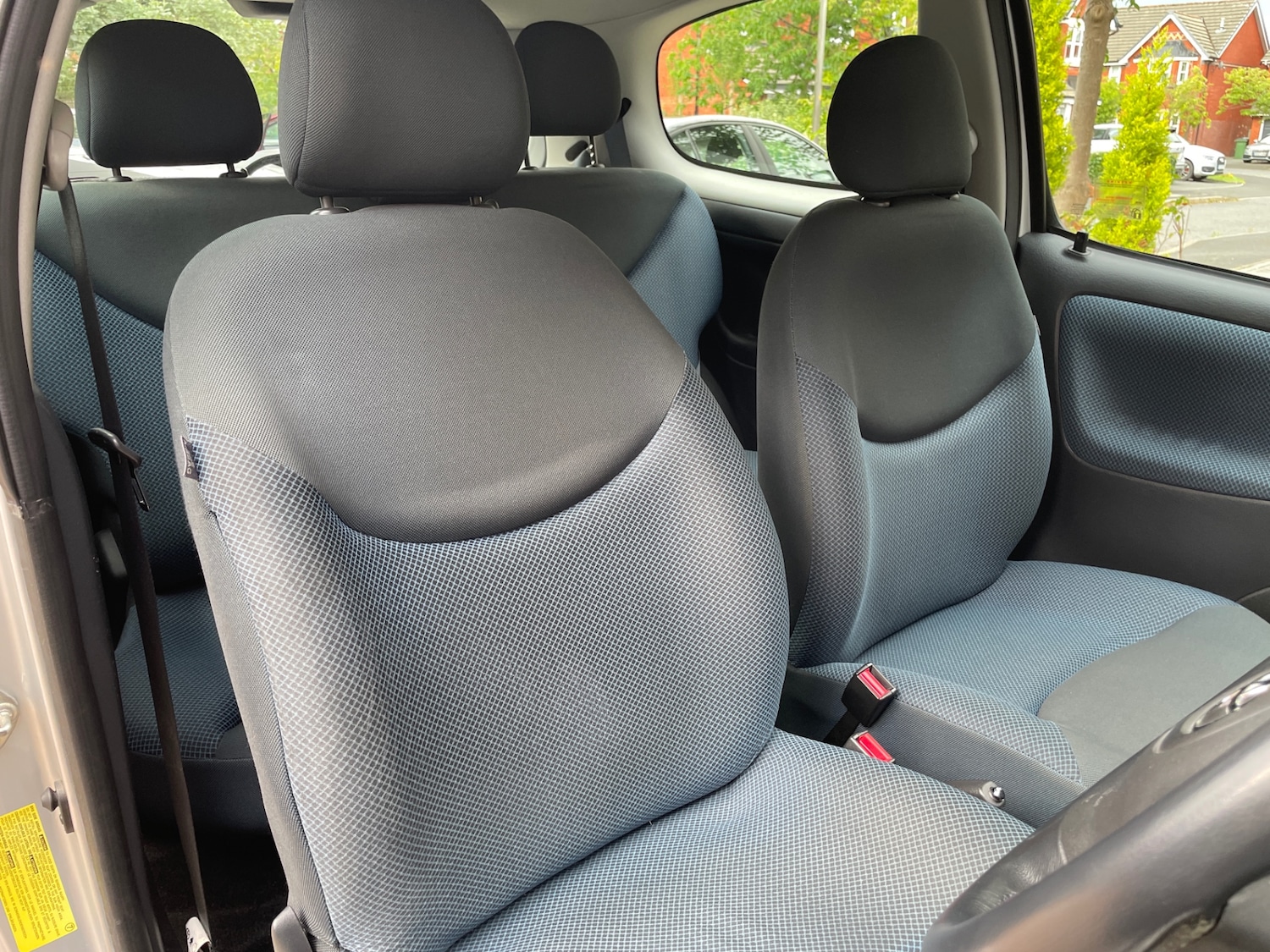 Used Toyota Yaris 2005 for sale - 76287150: Photo 9