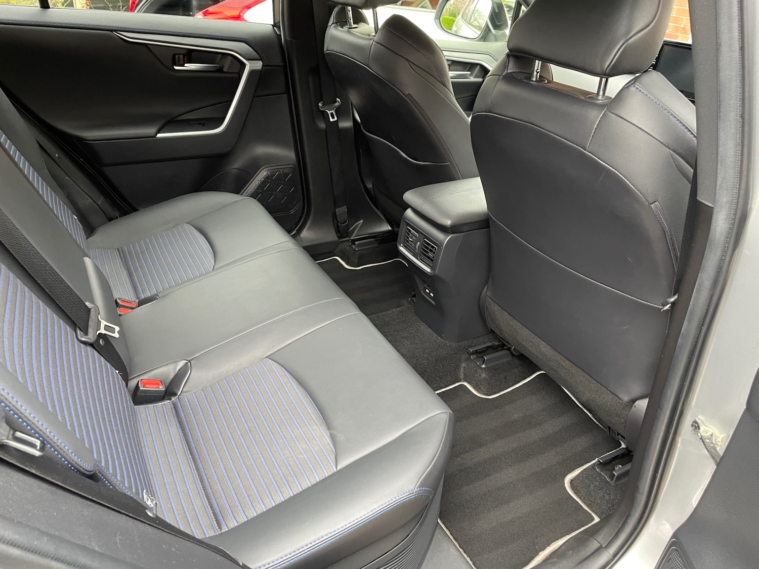 Used Toyota RAV4 2022 for sale - 78114982: Photo 13