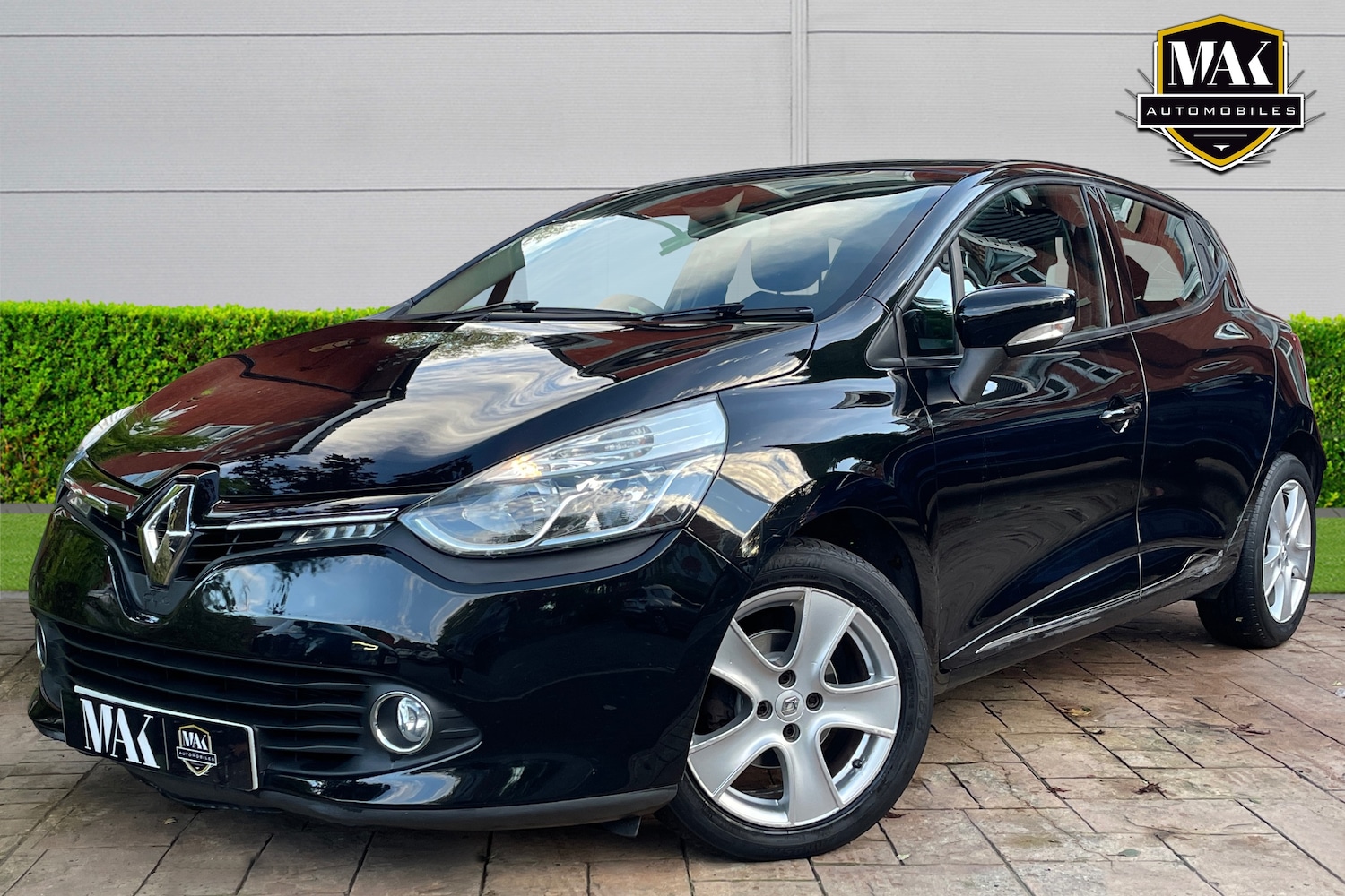 Used Renault Clio 2013 for sale - 76020143: Photo 3