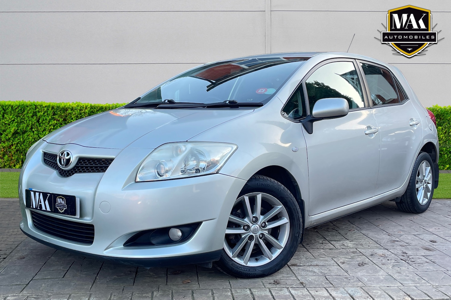 Used Toyota Auris 2010 for sale - 77742988: Photo 2