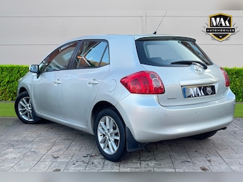 Used Toyota Auris 2010 for sale - 77742988: Photo