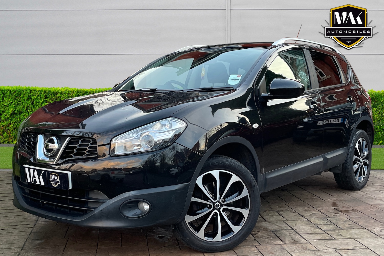 Used Nissan Qashqai 2011 for sale - 77637344: Photo 2
